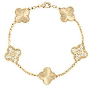 Vierblättriges Kleeblatt-Armband für Damen aus Titanstahl, leicht, luxuriös, galvanisiert, 18 Karat Gold