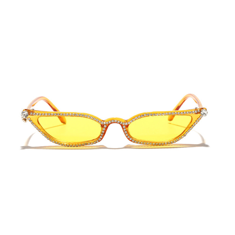 Trendy Damen Kleiner Rahmen Retro Handgemachte Strass Sonnenbrille Persönlichkeit Street Shot Sonnenbrille Cat Eye