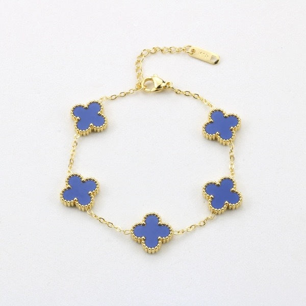 Vierblättriges Kleeblatt-Armband für Damen aus Titanstahl, leicht, luxuriös, galvanisiert, 18 Karat Gold