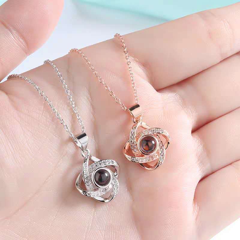 100 Sprachen, „Ich liebe dich“-Halskette, Projektionsanhänger für Frauen, minimalistischer Schmuck im Waldstil für Internet-Promis 